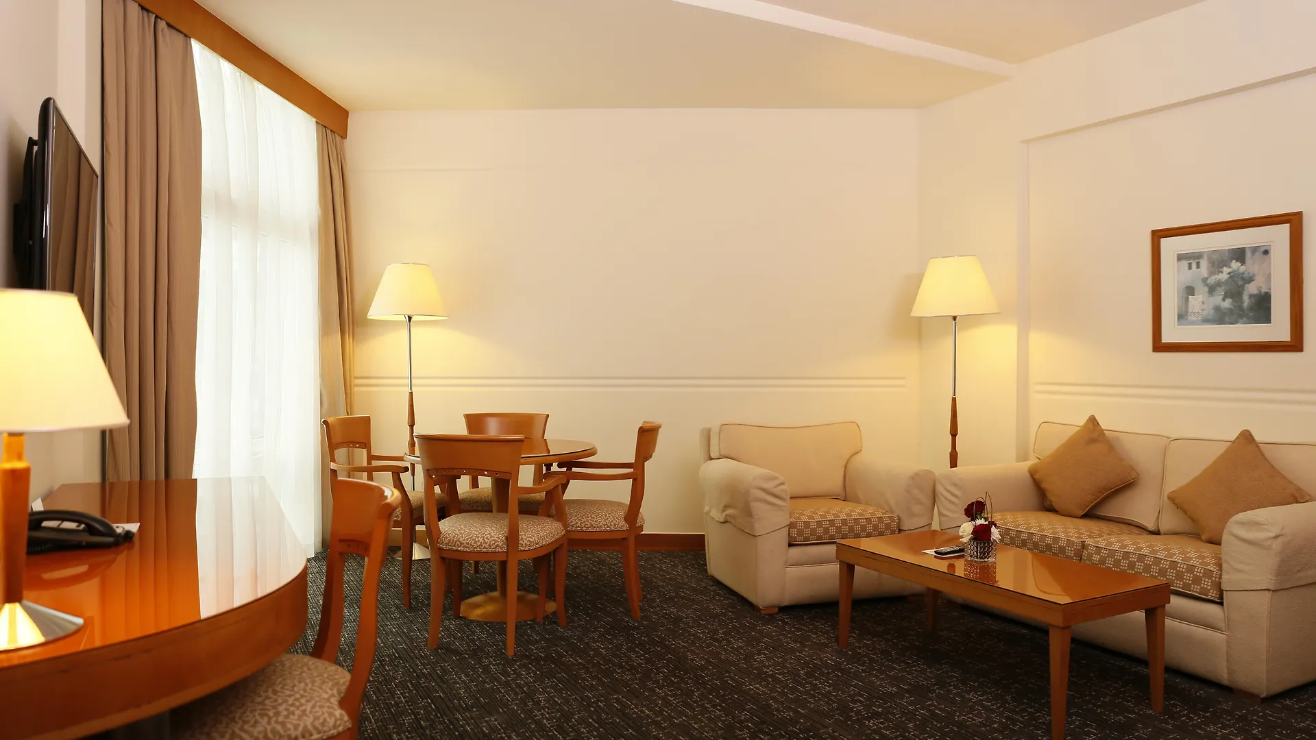 J5 Hotels - Port Saeed Дубай ОАЭ