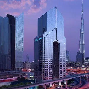 Dusit Thani 5* Дубай