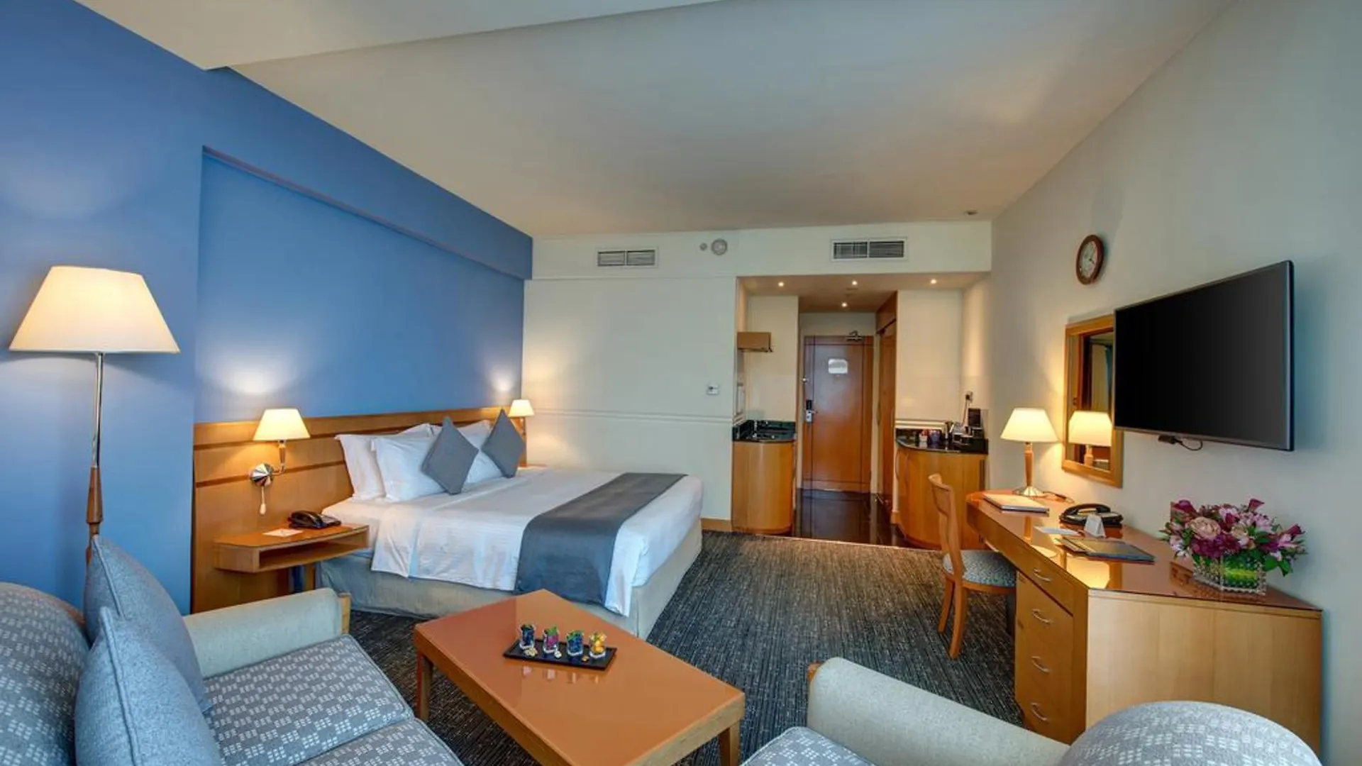 J5 Hotels – Port Saeed Dubai